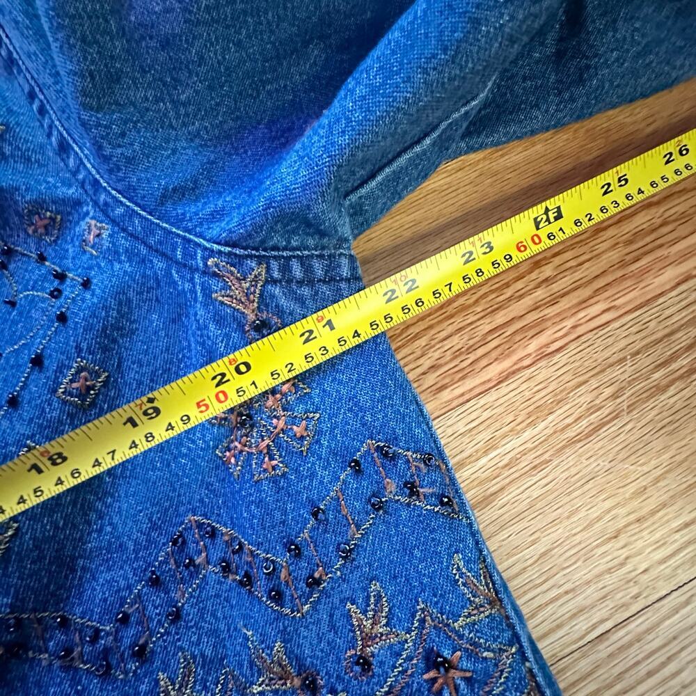 NEW DIRECTIONS x Unique Womens Embroidered & Beaded Denim Jacket. l Size Large - Picture 6 of 8